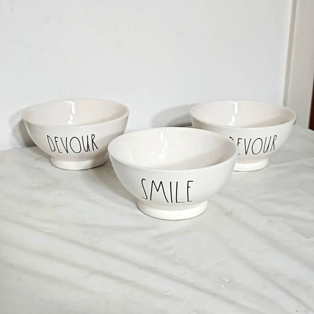 GUC Set of 3 Rae Dunn artisan collection white & black ice cream cereal Bowls